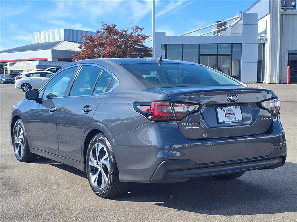 2022 Subaru Legacy Premium photo 4