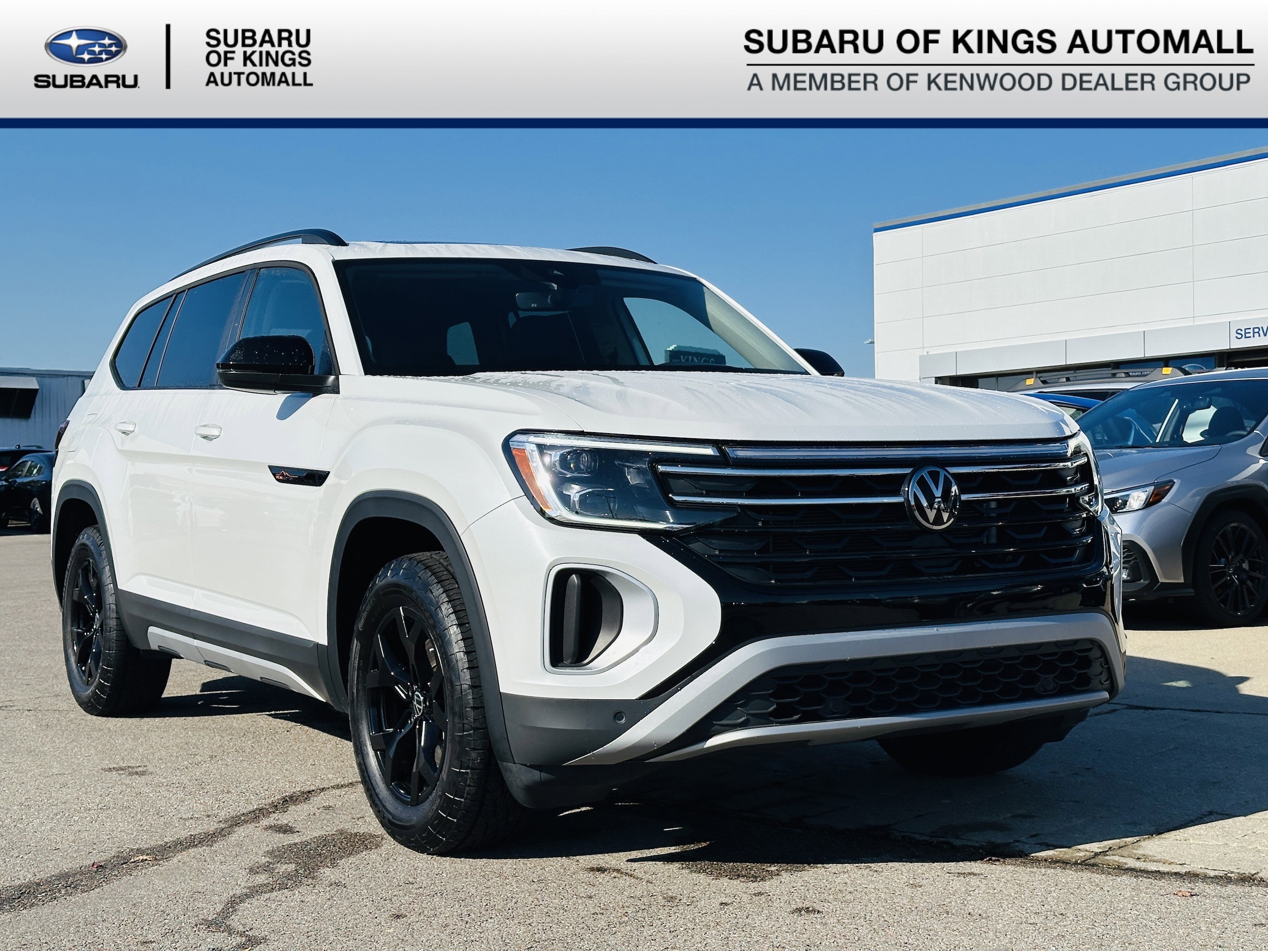2024 Volkswagen Atlas Atlas Peak Edition's photo