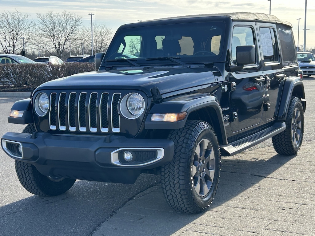 Used 2018 Jeep Wrangler Unlimited Sahara 4x4 SUV