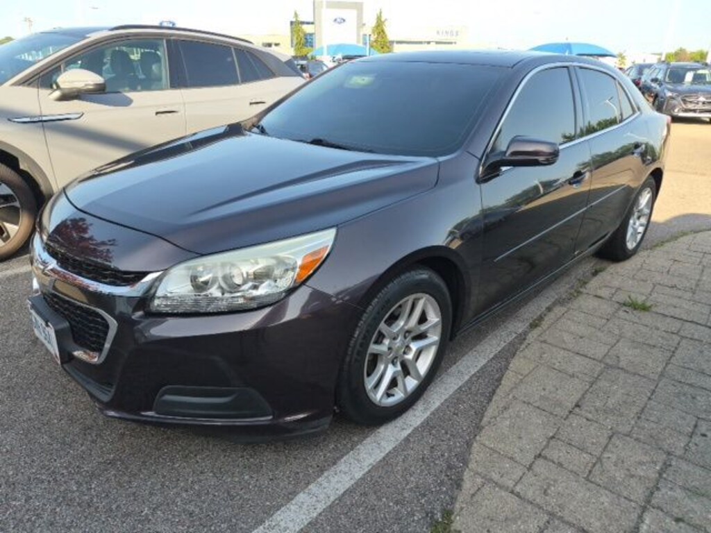 Used 2015 Chevrolet Malibu LT w/1LT Sedan
