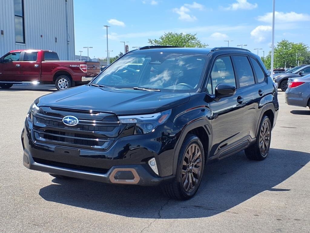 2025 Subaru Forester Sport photo 2