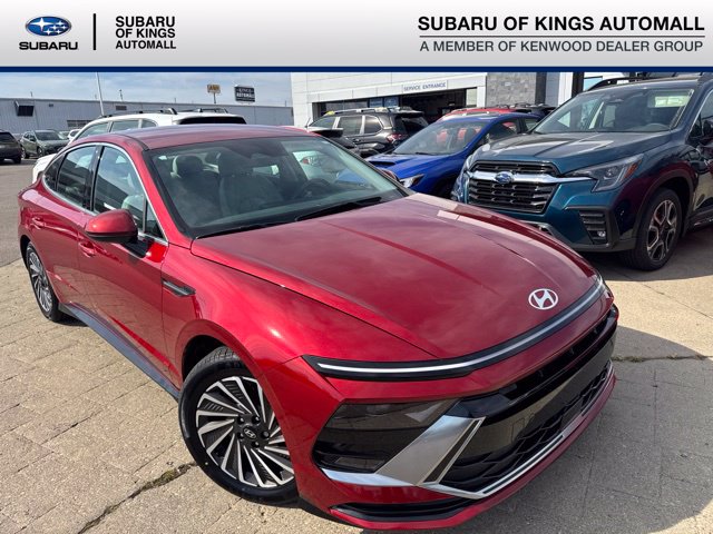 Used 2025 Hyundai Sonata Hybrid SEL Sedan
