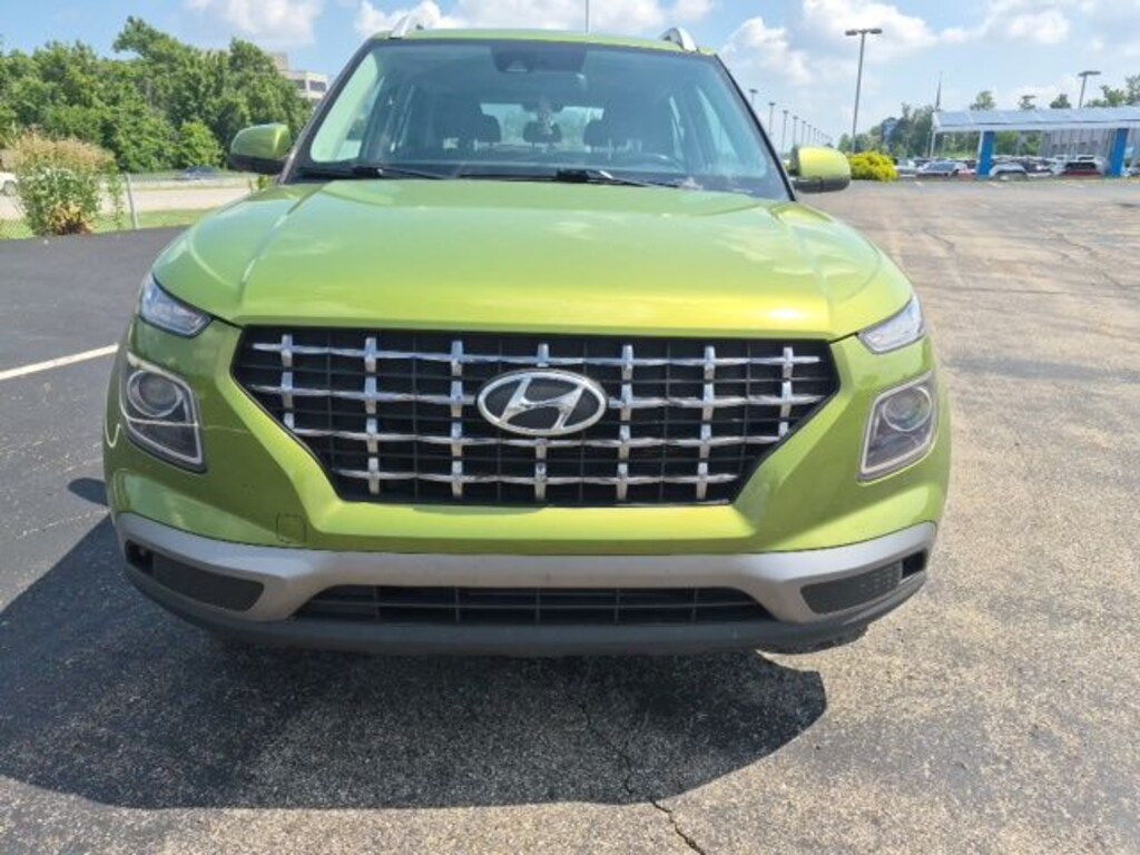 Used 2022 Hyundai Venue SEL SUV