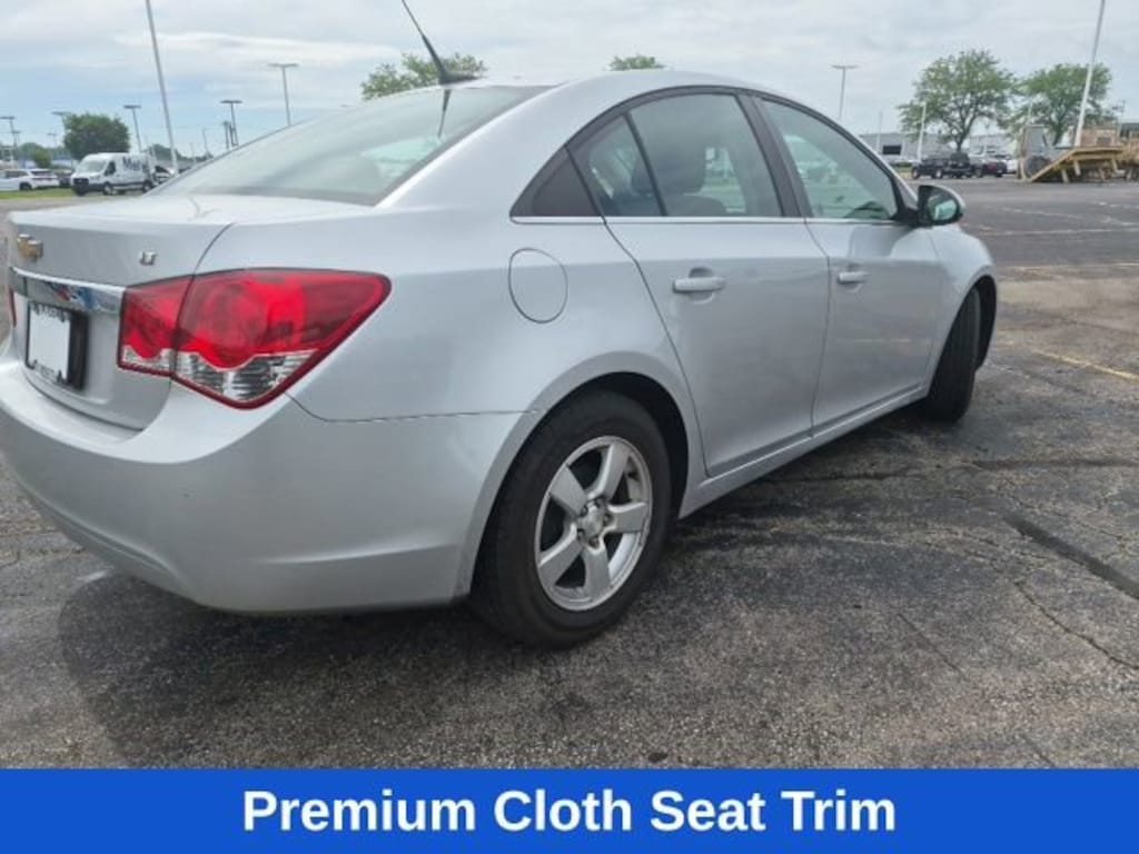 Used 2012 Chevrolet Cruze 1LT Sedan
