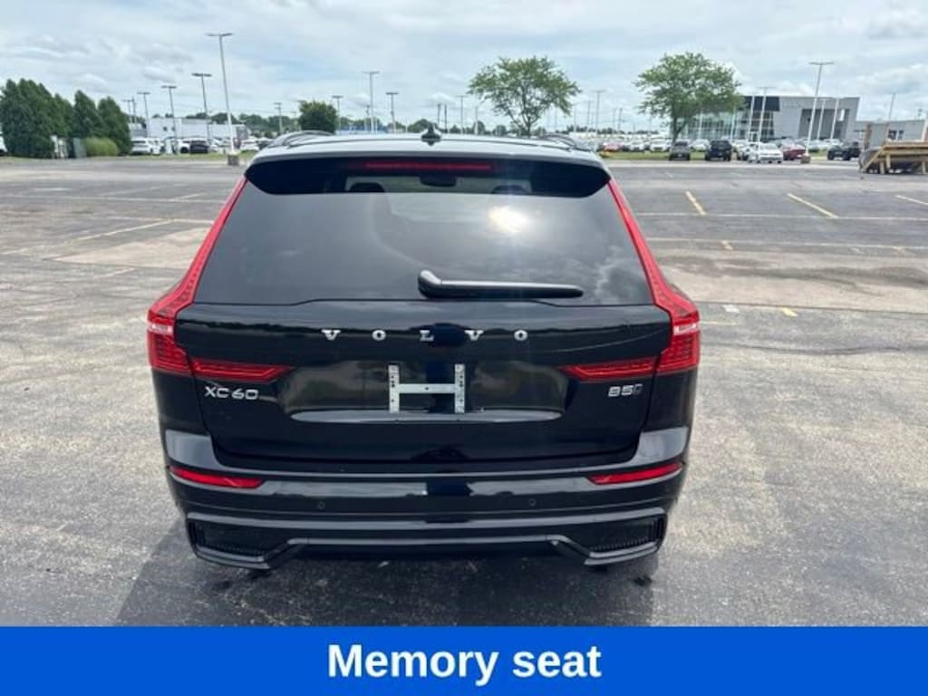Used 2023 Volvo XC60 B5 AWD Plus Dark SUV