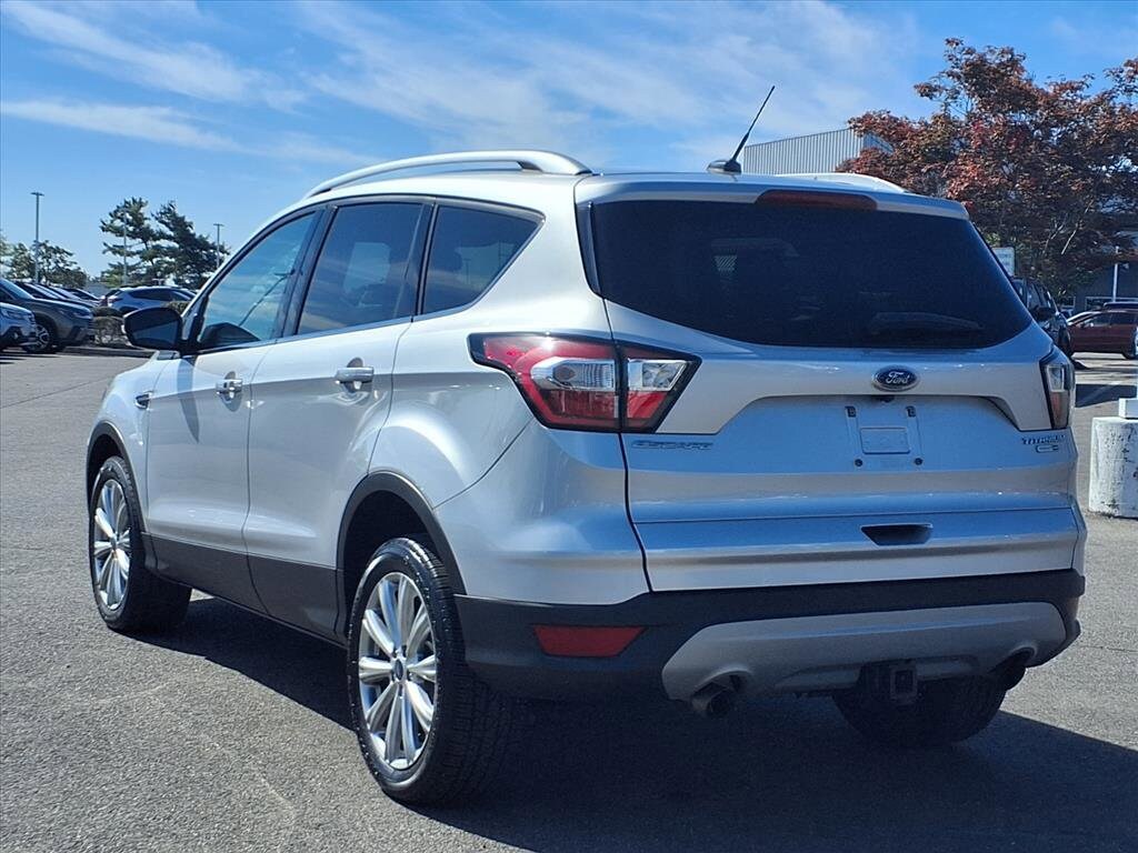 2017 Ford Escape Titanium photo 4