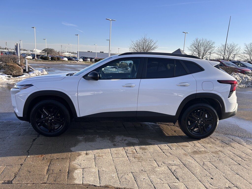 Used 2025 Chevrolet Trax ACTIV SUV