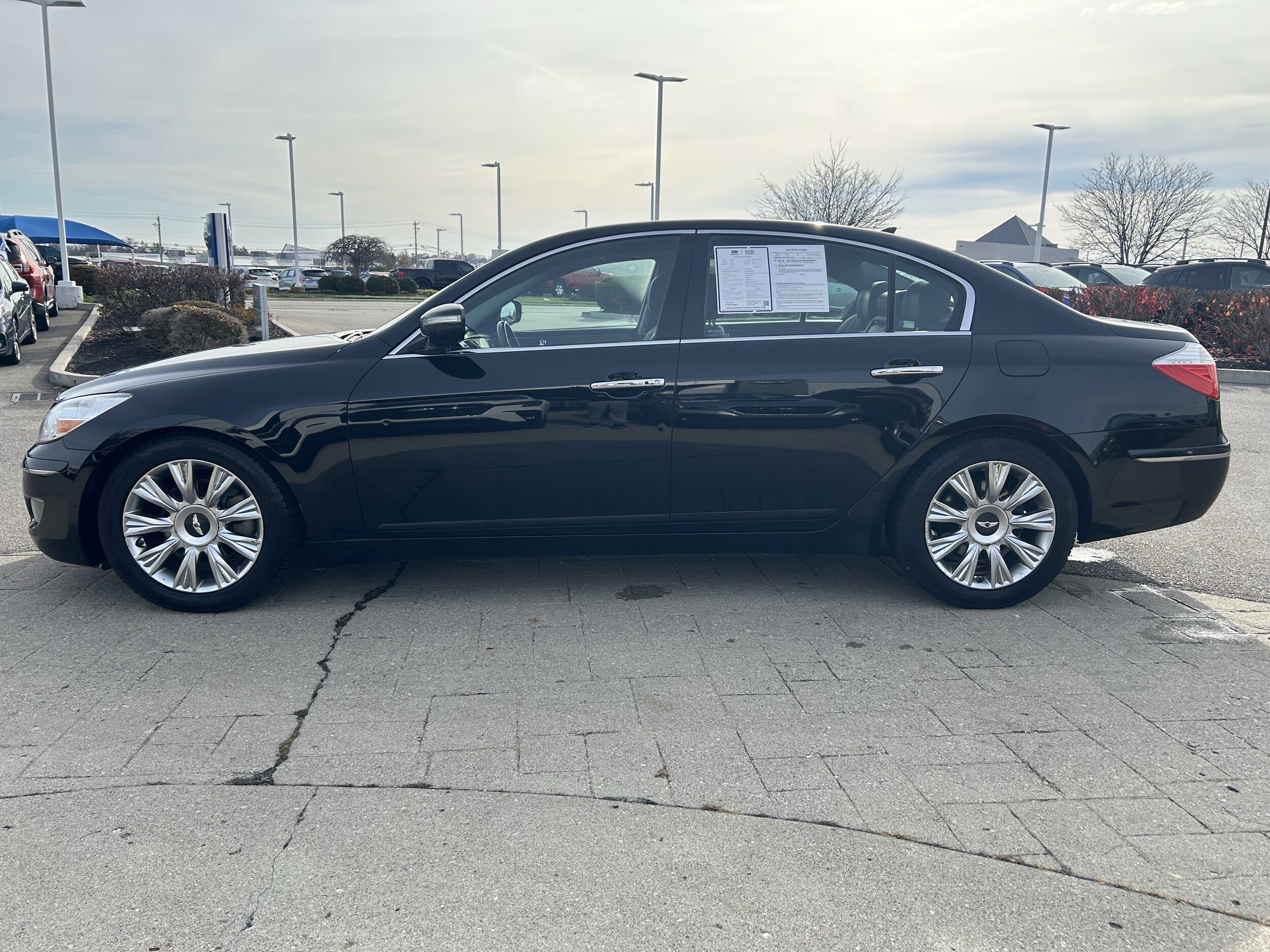 2009 Hyundai Genesis 3.8 photo 4