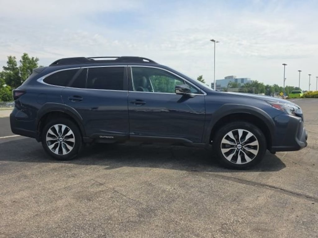 Used 2024 Subaru Outback Limited XT SUV