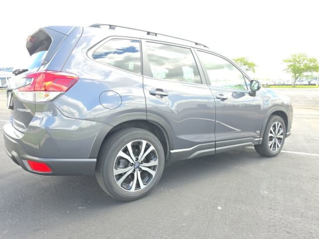 Used 2023 Subaru Forester Limited SUV