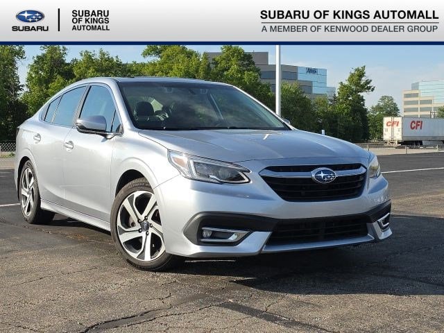 2022 Subaru Legacy Limited's photo
