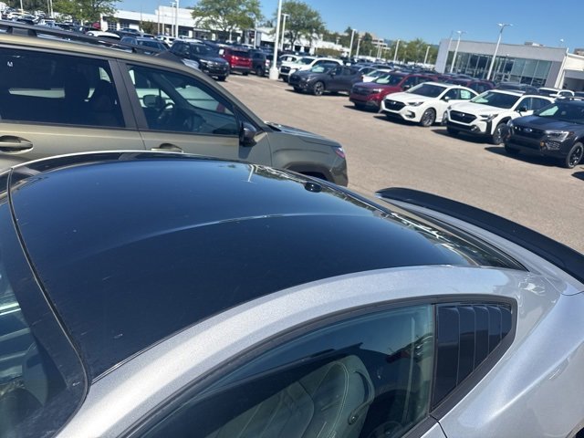 2019 Ford Mustang EcoBoost photo 2