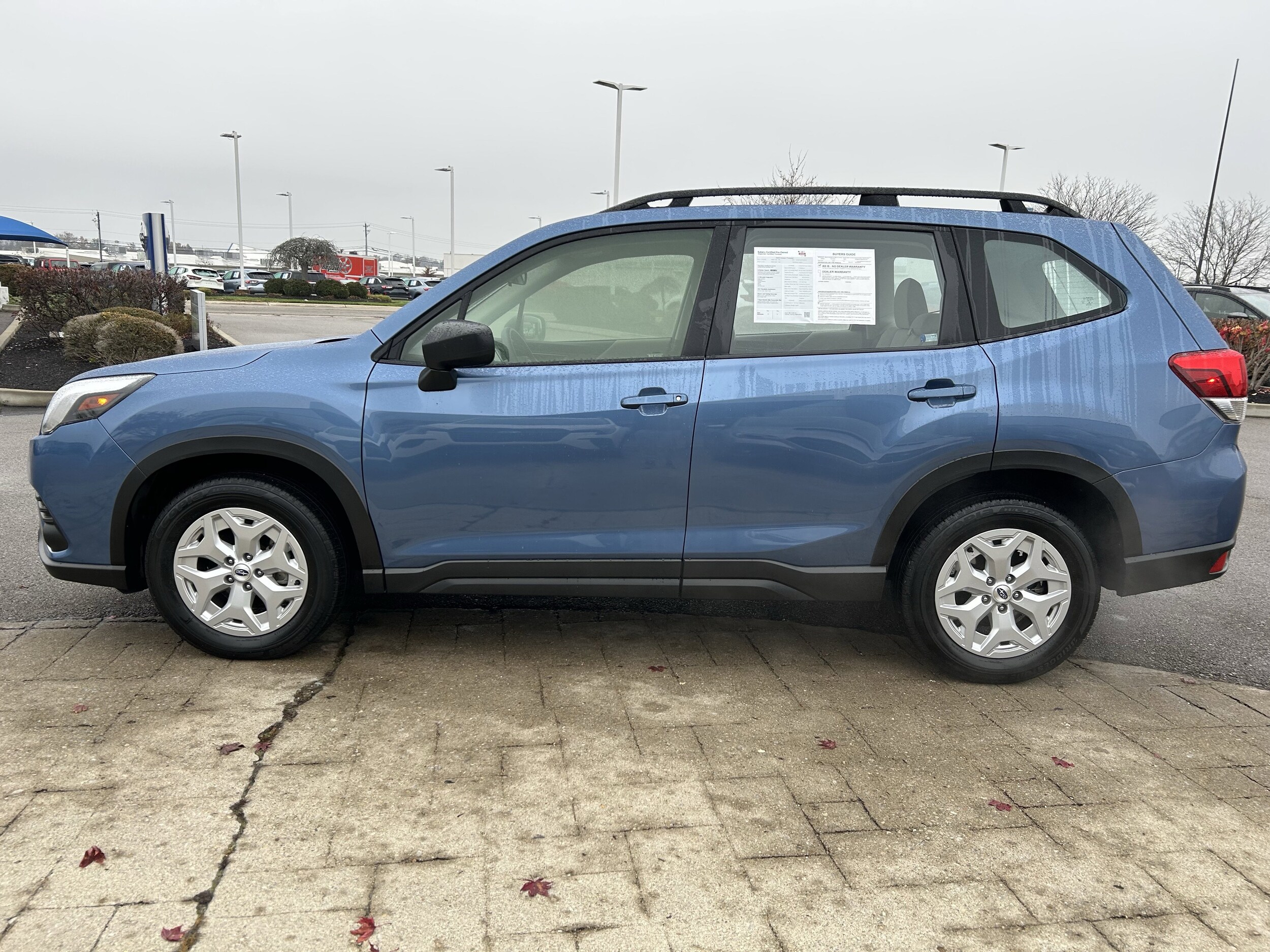 2023 Subaru Forester Base photo 4