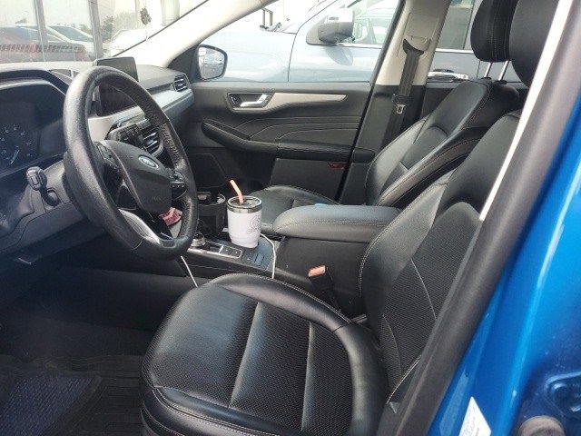 2021 Ford Escape SEL photo 3