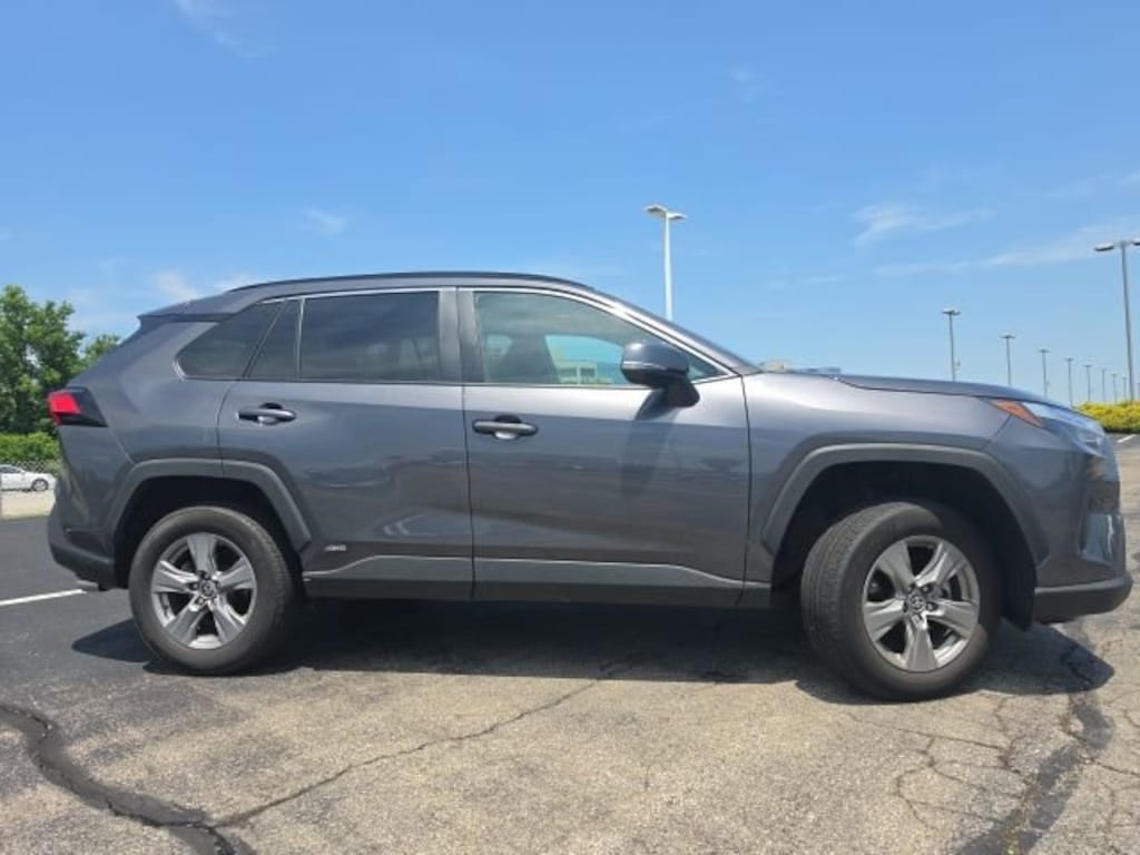 Used 2024 Toyota RAV4 Hybrid XLE SUV