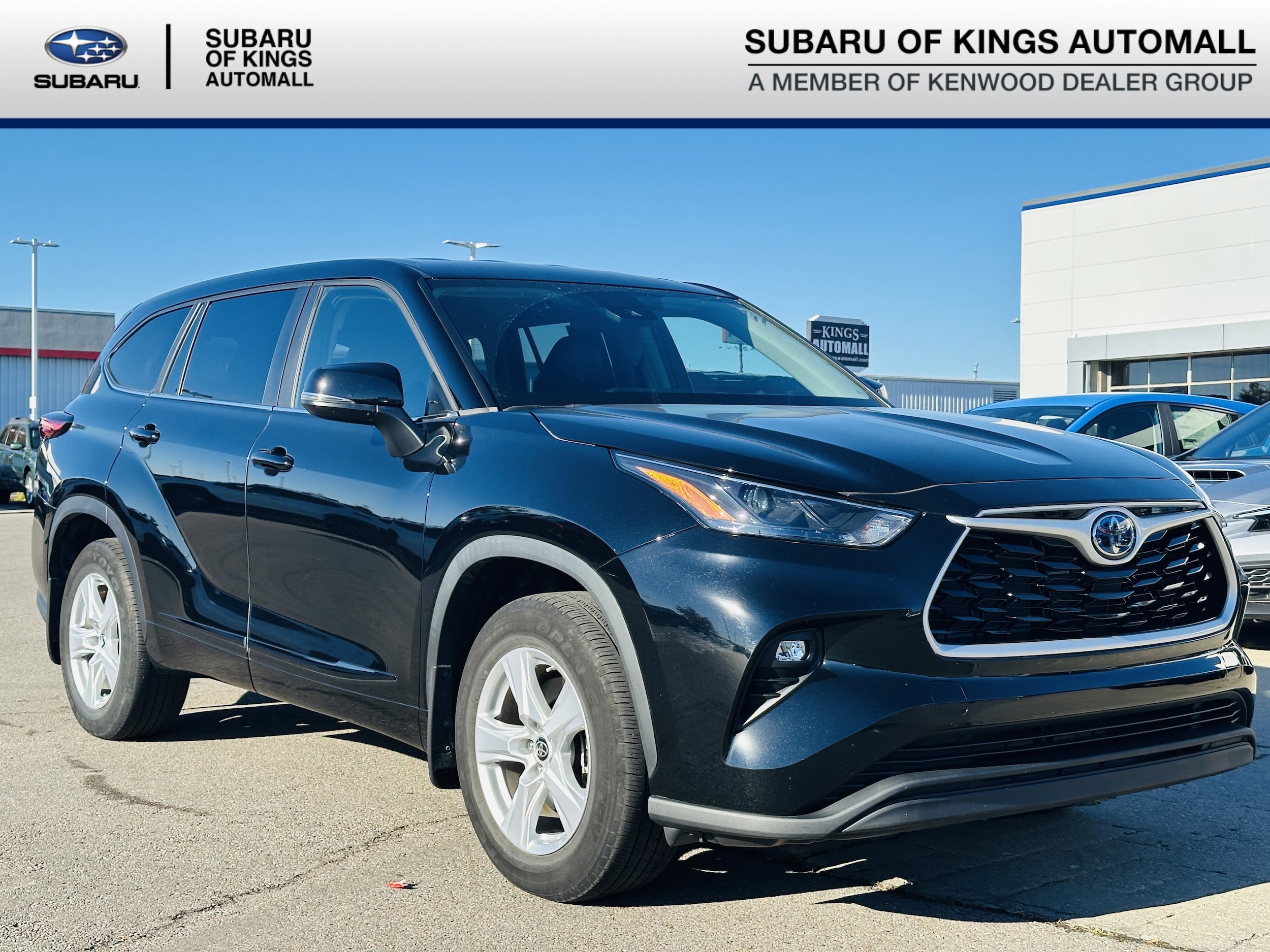 2023 Toyota Highlander LE