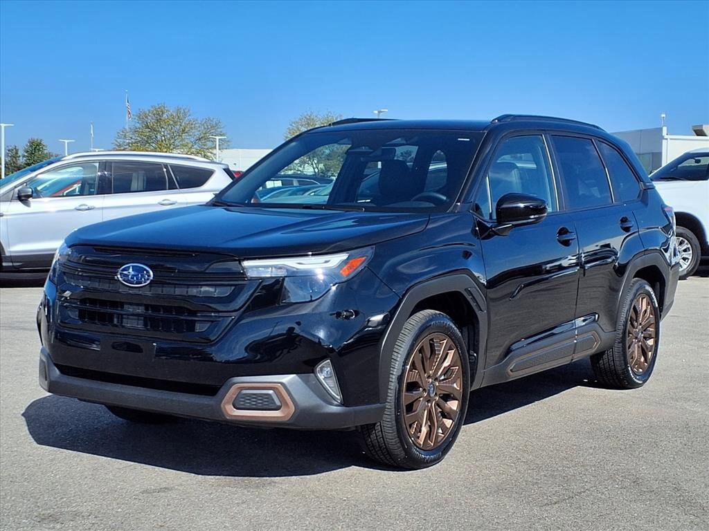 2025 Subaru Forester Sport photo 2