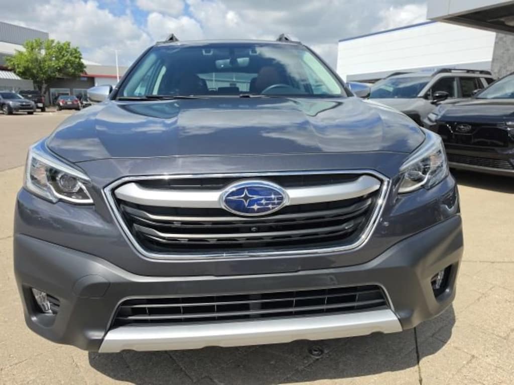 Used 2020 Subaru Outback Touring SUV