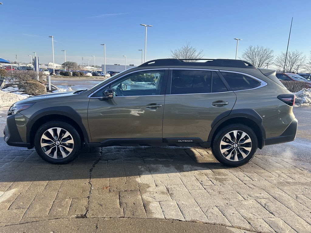 Used 2023 Subaru Outback Limited SUV