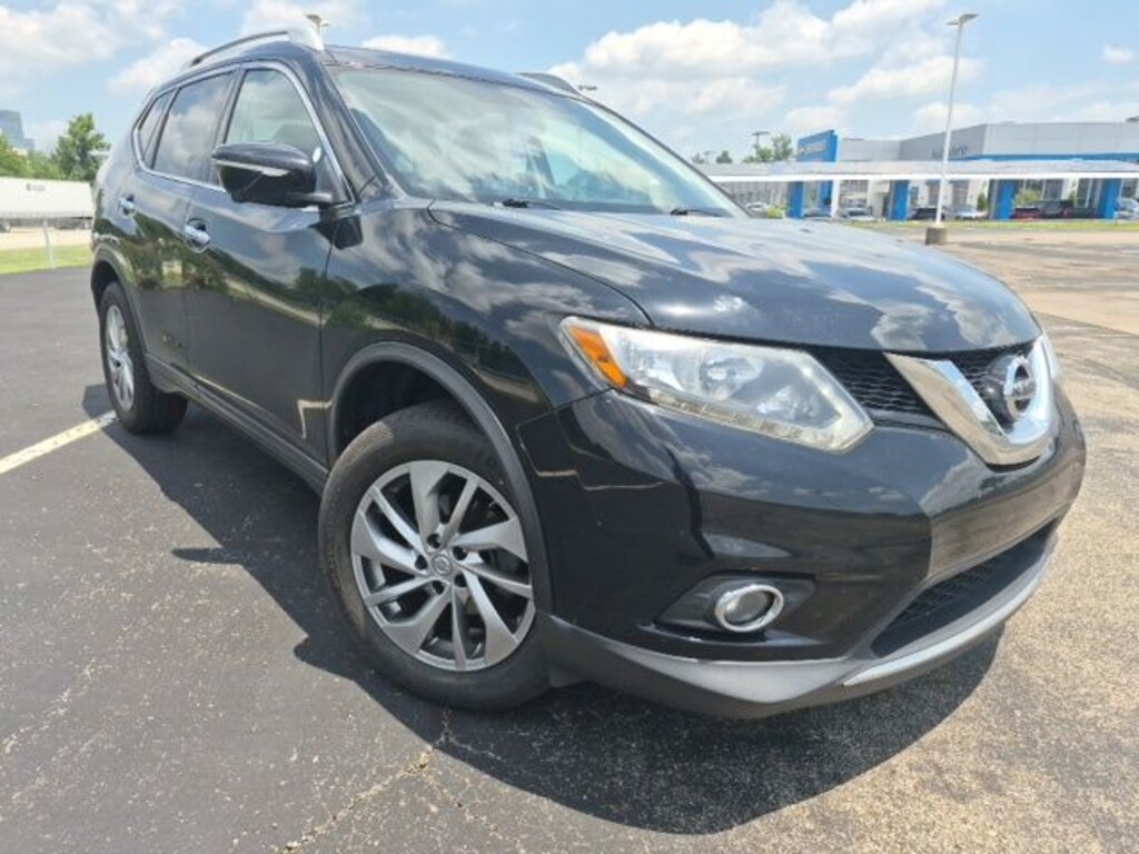 Used 2015 Nissan Rogue SL SUV