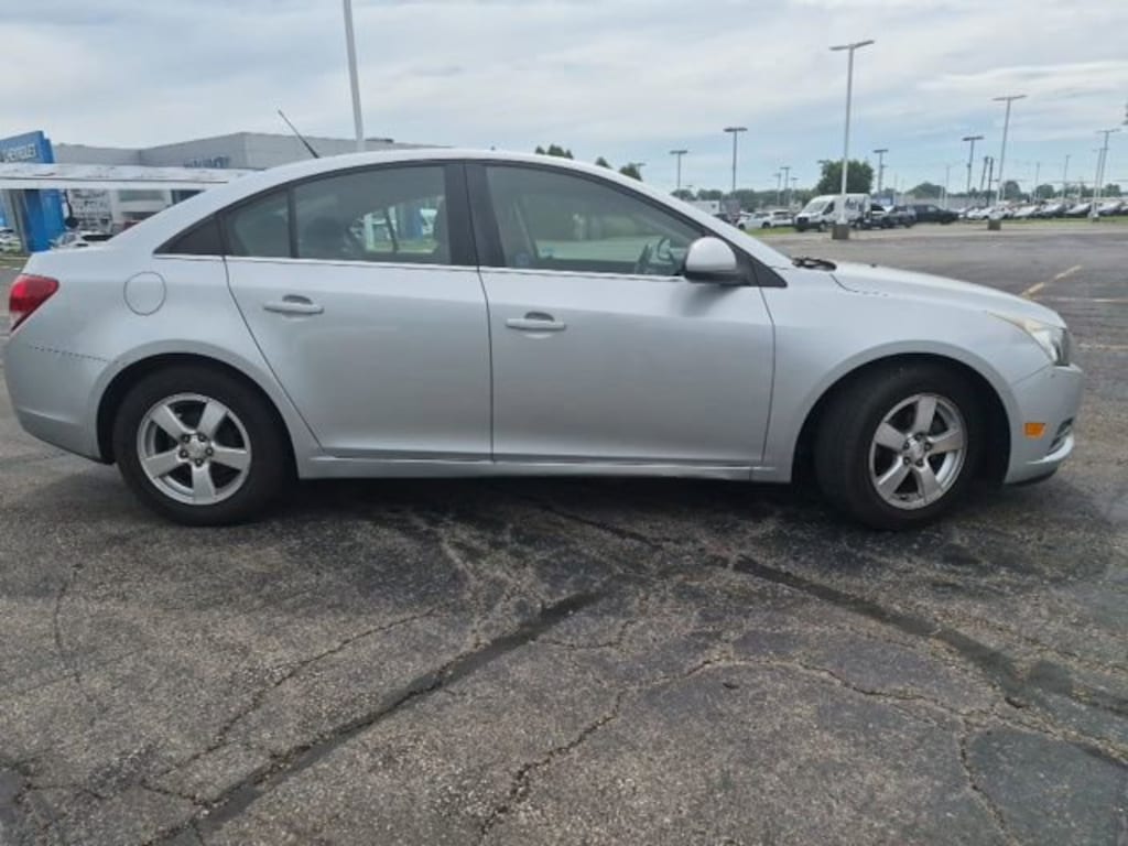Used 2012 Chevrolet Cruze 1LT Sedan
