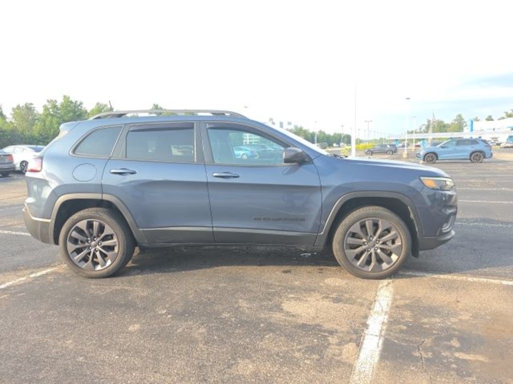 Used 2021 Jeep Cherokee Latitude Lux SUV