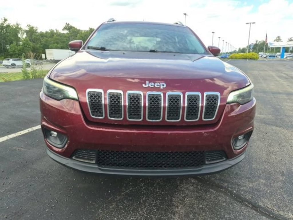 Used 2019 Jeep Cherokee Latitude Plus 4x4 SUV