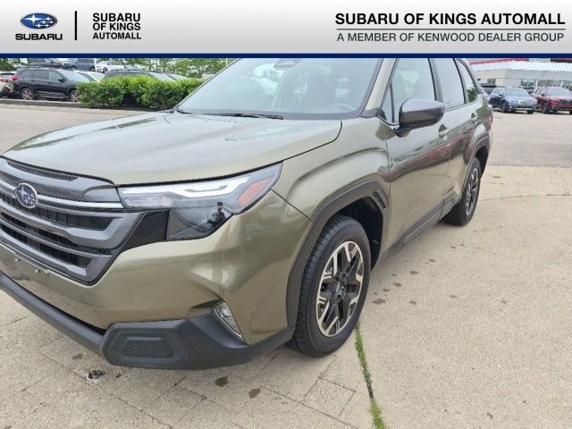 2025 Subaru Forester Premium