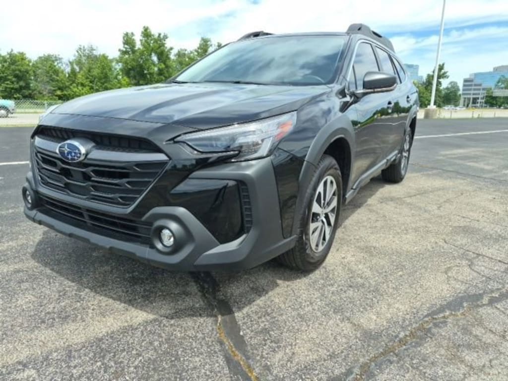 Certified 2025 Subaru Outback Base SUV