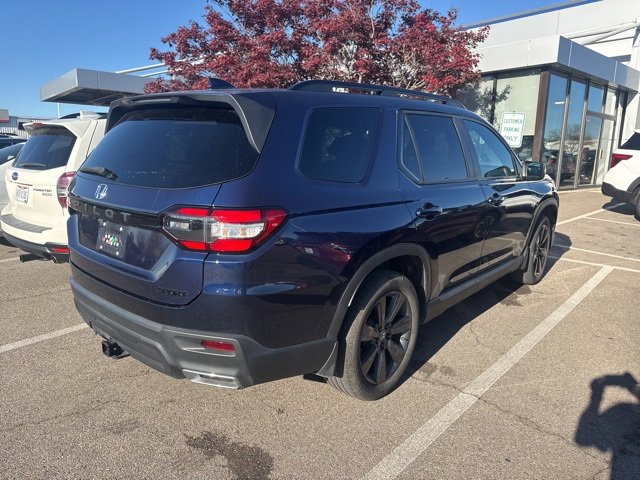 2023 Honda Pilot Sport photo 2