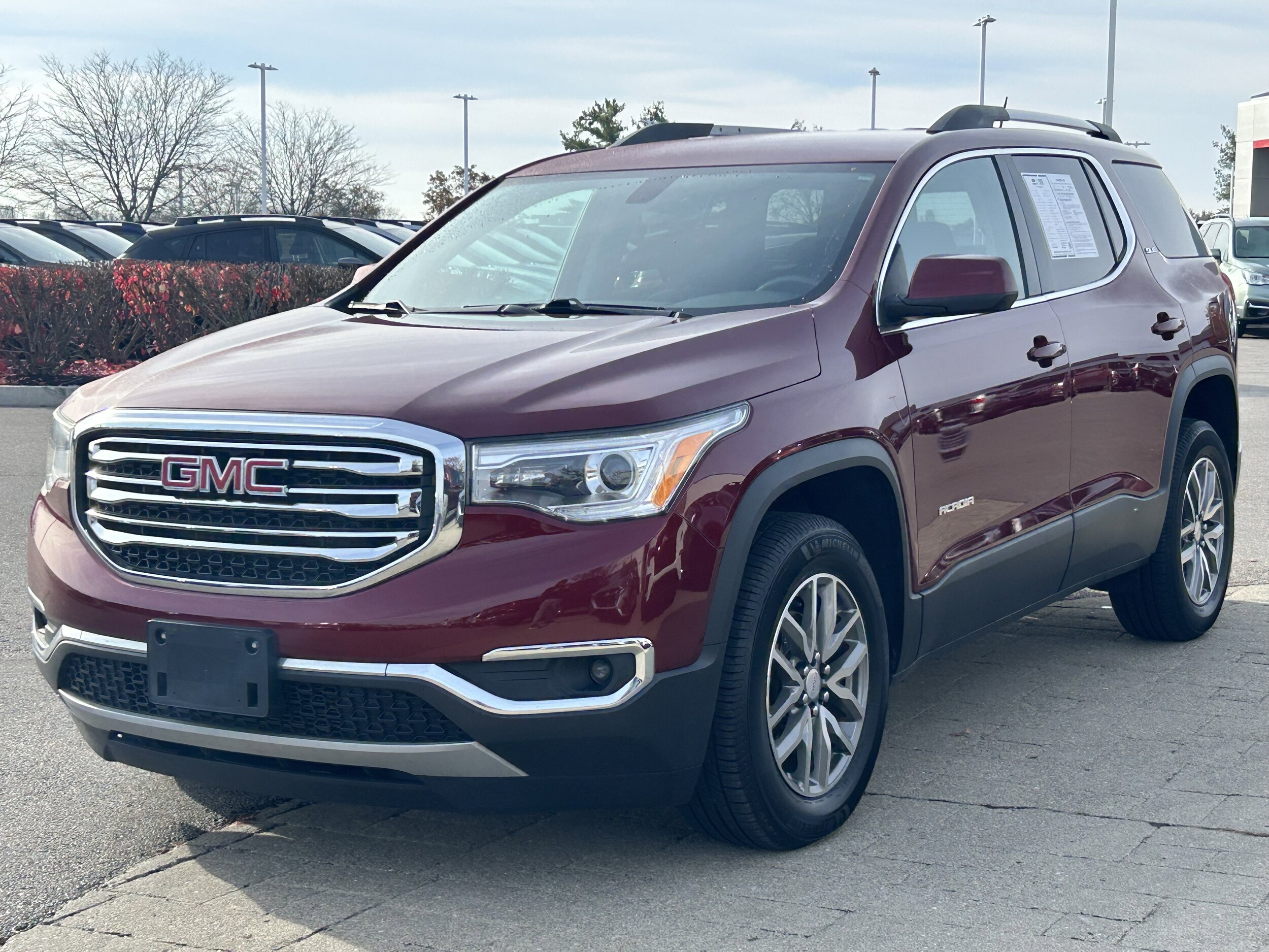 2017 Gmc Acadia SLE photo 3
