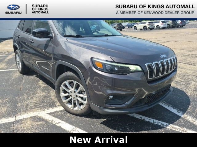 2022 Jeep Cherokee Latitude Lux's photo