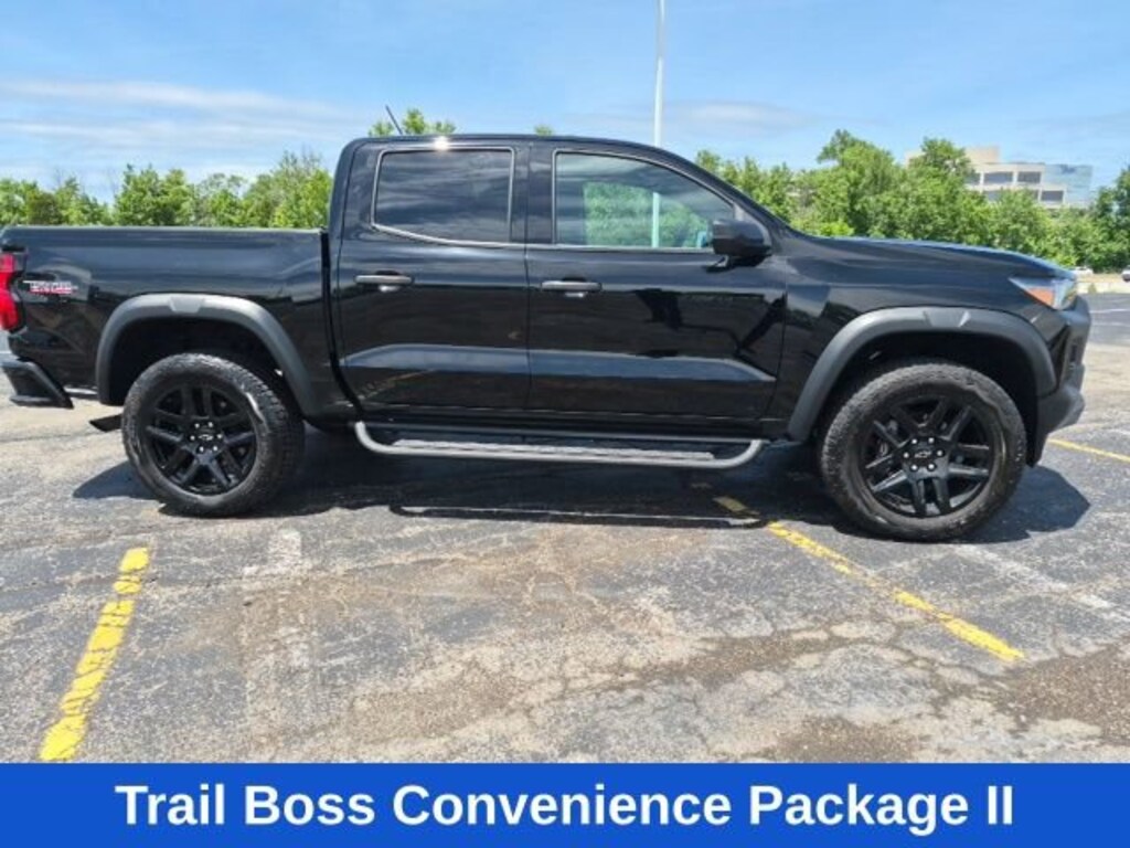 Used 2024 Chevrolet Colorado Trail Boss Truck Crew Cab