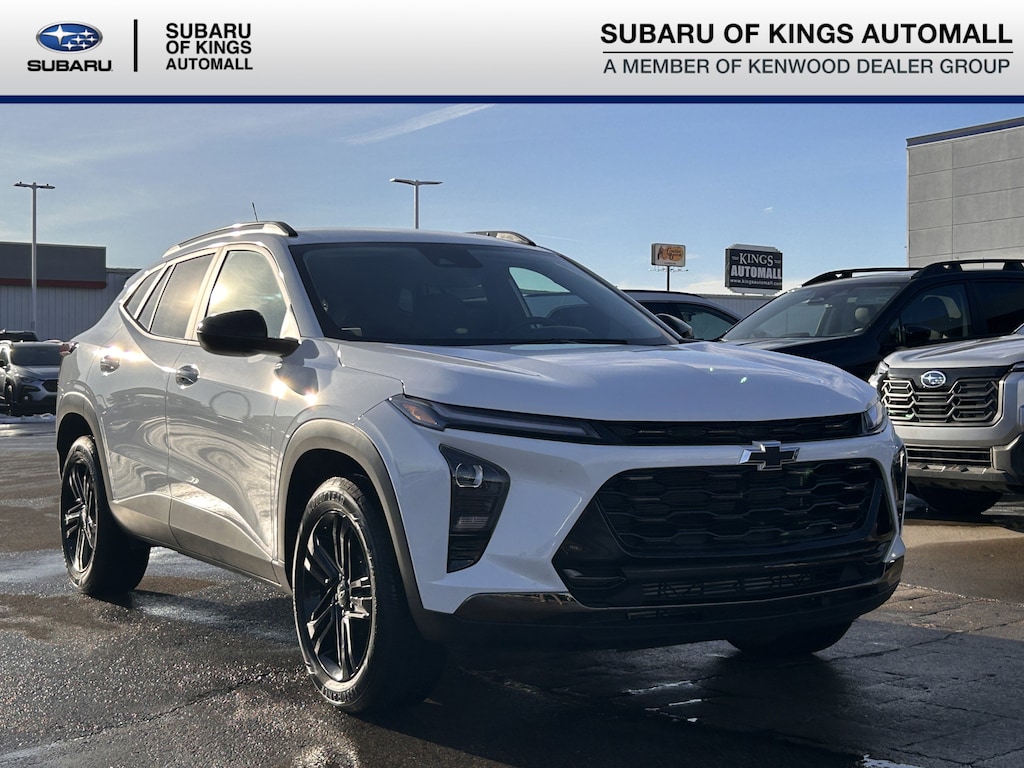 Used 2025 Chevrolet Trax ACTIV SUV