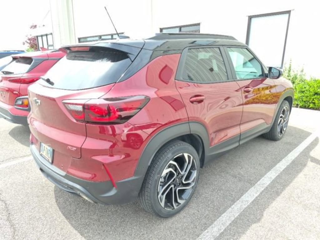 Used 2025 Chevrolet Trailblazer RS SUV