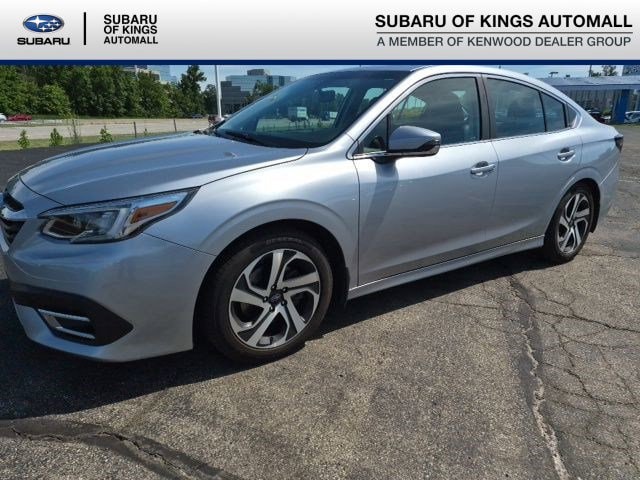 2022 Subaru Legacy Limited's photo
