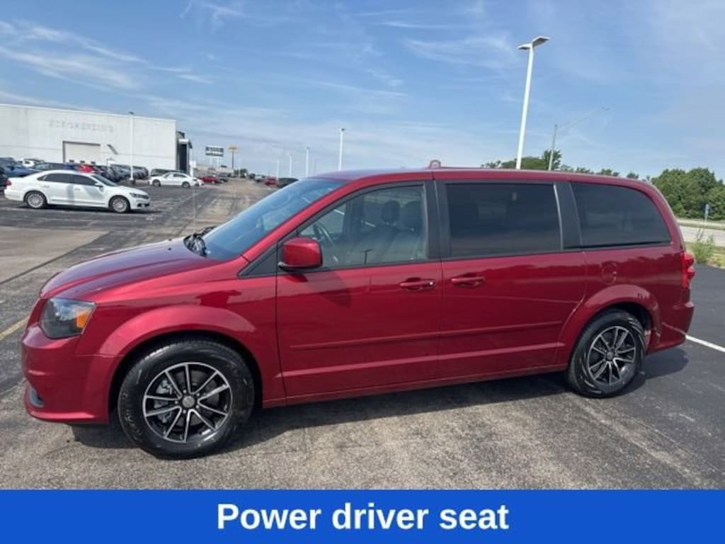 Used 2015 Dodge Grand Caravan R/T Van