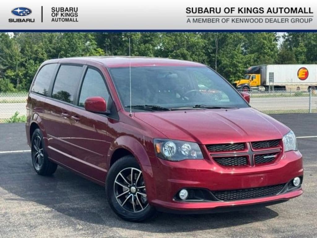 Used 2015 Dodge Grand Caravan R/T Van
