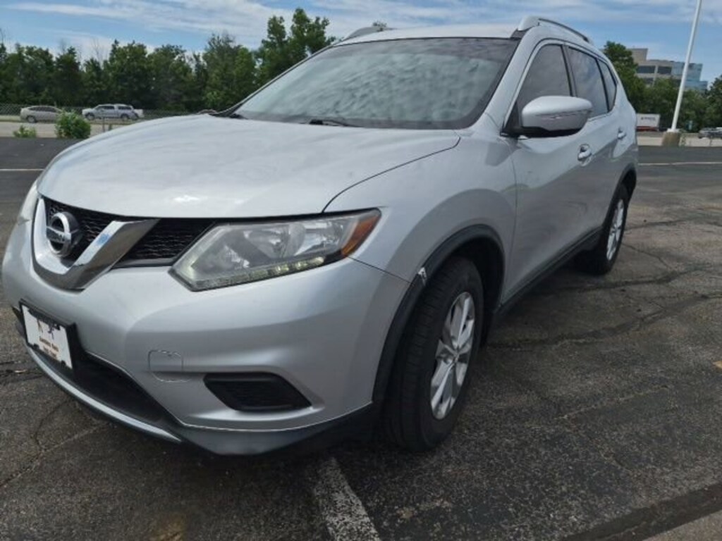 Used 2015 Nissan Rogue SV SUV