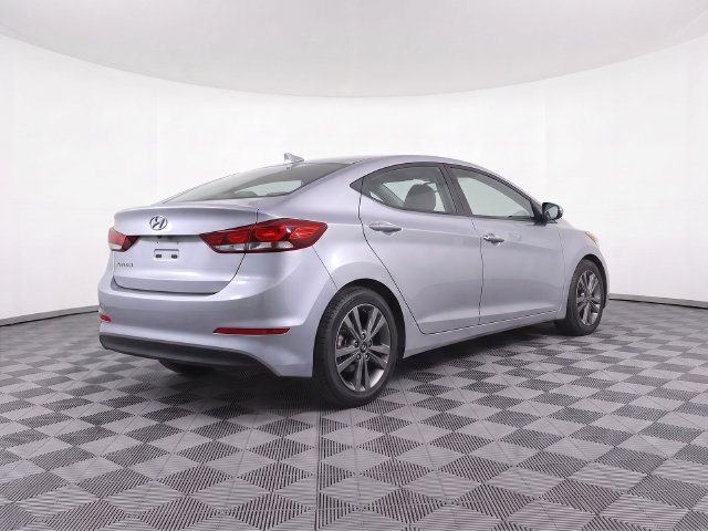Used 2017 Hyundai Elantra SE Sedan