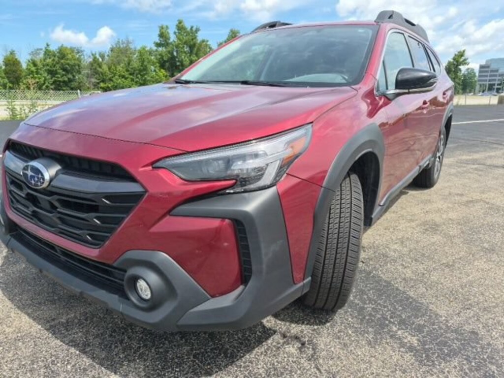 Used 2024 Subaru Outback Premium SUV