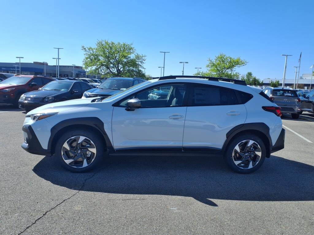 2025 Subaru Crosstrek Limited photo 3