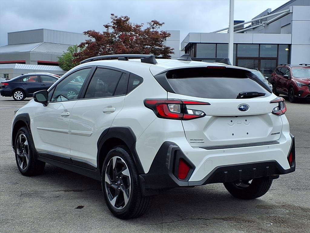2025 Subaru Crosstrek Limited photo 4
