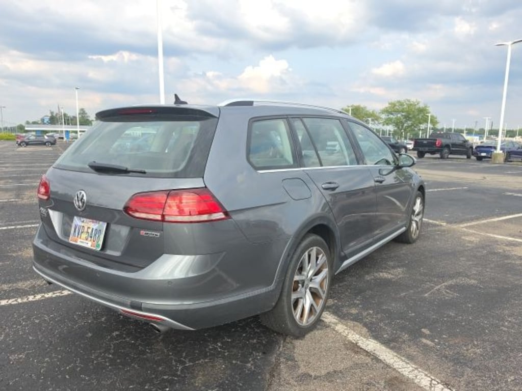 Used 2019 Volkswagen Golf Alltrack TSI Wagon
