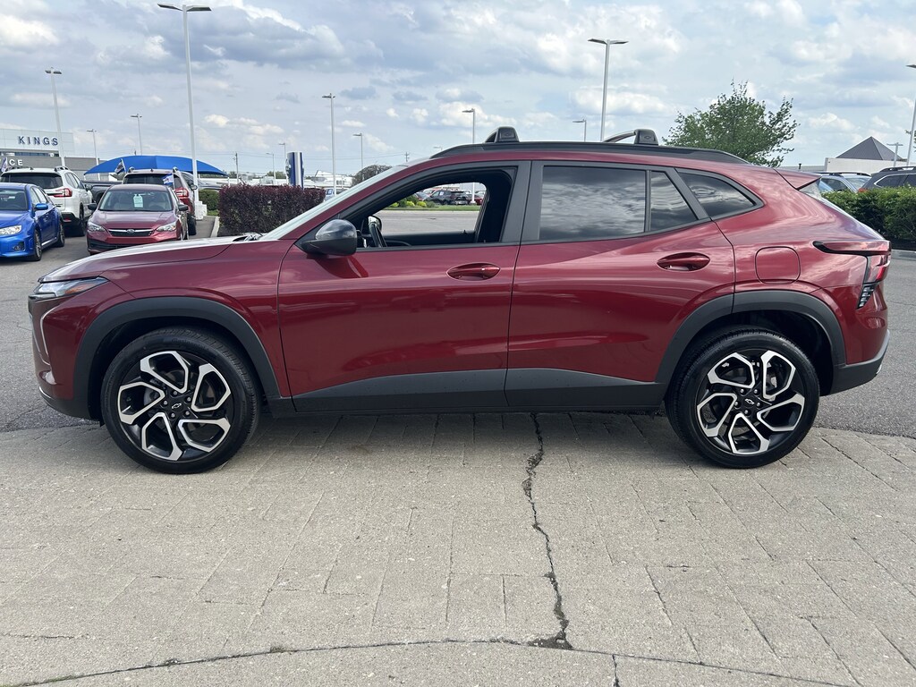 Used 2024 Chevrolet Trax 2RS SUV
