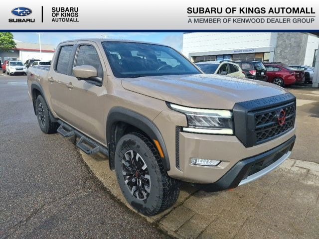 2023 Nissan Frontier PRO-4X Crew Cab 4X4's photo