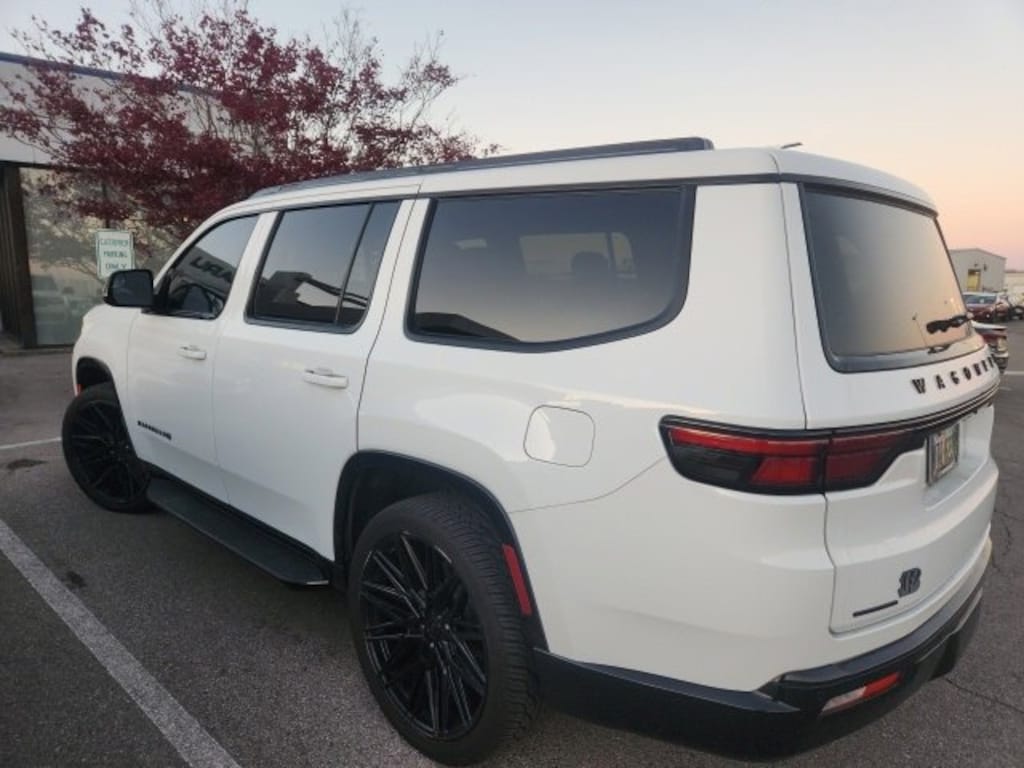 Used 2023 Jeep Wagoneer Series II SUV