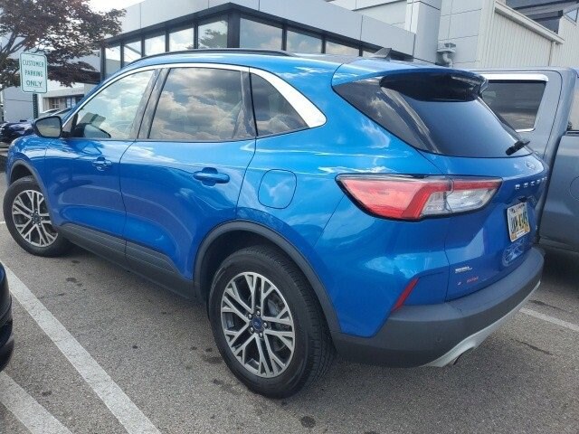 2021 Ford Escape SEL photo 2