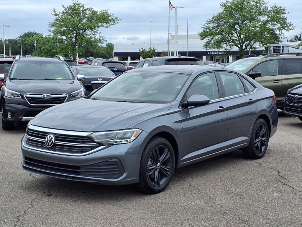 3VW7M7BU5NM032715
