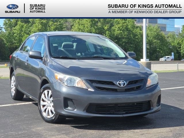 2012 Toyota Corolla Sedan 